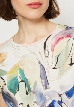 Ted Baker Elehna - T-Shirt Print - White -Ted Baker 42eec71009764a92bc783b48a4bf8fad