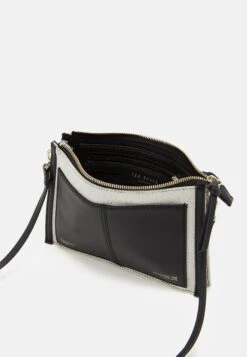 Ted Baker Aksia - Schoudertas - Black -Ted Baker 47322d53c68242ae84b92b55cd74315a