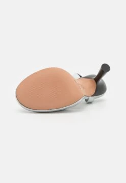 Ted Baker Larria - Klassieke Pumps - Silver 10 Ted Baker Larria - Klassieke Pumps - Silver -Ted Baker 582078a6b9c1472592ecc7c733ff00b3