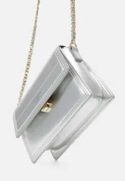 Ted Baker Libbe - Schoudertas - Silver-Coloured -Ted Baker 641415c8fbf64e3f855cc7cb66809fdb