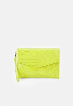 Ted Baker Crocey - Clutch - Lime