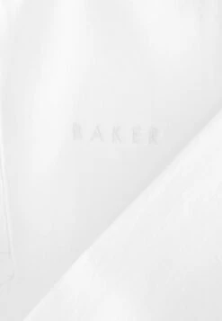 Standard - Longsleeve - White -Ted Baker 77f4cb4d1b7546efa6204b6782344ebb