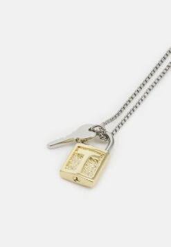 Ted Baker Tedla Tedlock Pendant - Hanger - Gold-Coloured/Silver-Coloured 5 Ted Baker Tedla Tedlock Pendant - Hanger - Gold-Coloured/Silver-Coloured -Ted Baker 7d83b549203d4fd5b25e8c3965cc0894