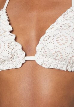 Ted Baker Lileth Bikini Top - Bikinitop - White 11 Ted Baker Lileth Bikini Top - Bikinitop - White -Ted Baker 8fe1f6249b8a4845826bccf4812a714b