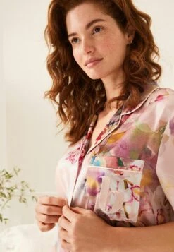 Button Through Set - Pyjama - Pink Floral -Ted Baker 954a2884f9bb420f90de7d8d8ec2419b
