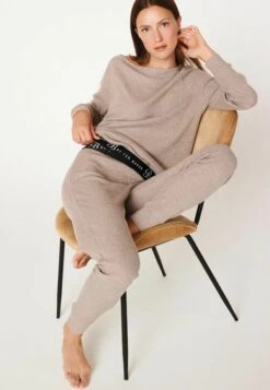 Legging - Mocha Brown 8 Legging - Mocha Brown -Ted Baker 9ec8c8fd64fc4d40a426e94c5859b7af