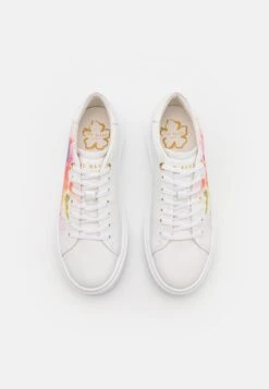 Ted Baker Tennia - Sneakers Laag - White 11 Ted Baker Tennia - Sneakers Laag - White -Ted Baker b1dccadb6c0c47338c81d6e31a6bcd31