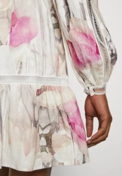 Ted Baker Fleurz - Cocktailjurk - Light Nude -Ted Baker be2da7ea83a14439b4c9e33ee3676286