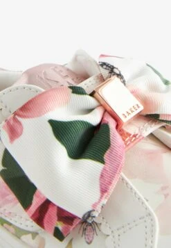 Floral Organza Bow Stand - Babyschoenen - White 11 Floral Organza Bow Stand - Babyschoenen - White -Ted Baker c59d703ff8b5451abf79ab7781d68071