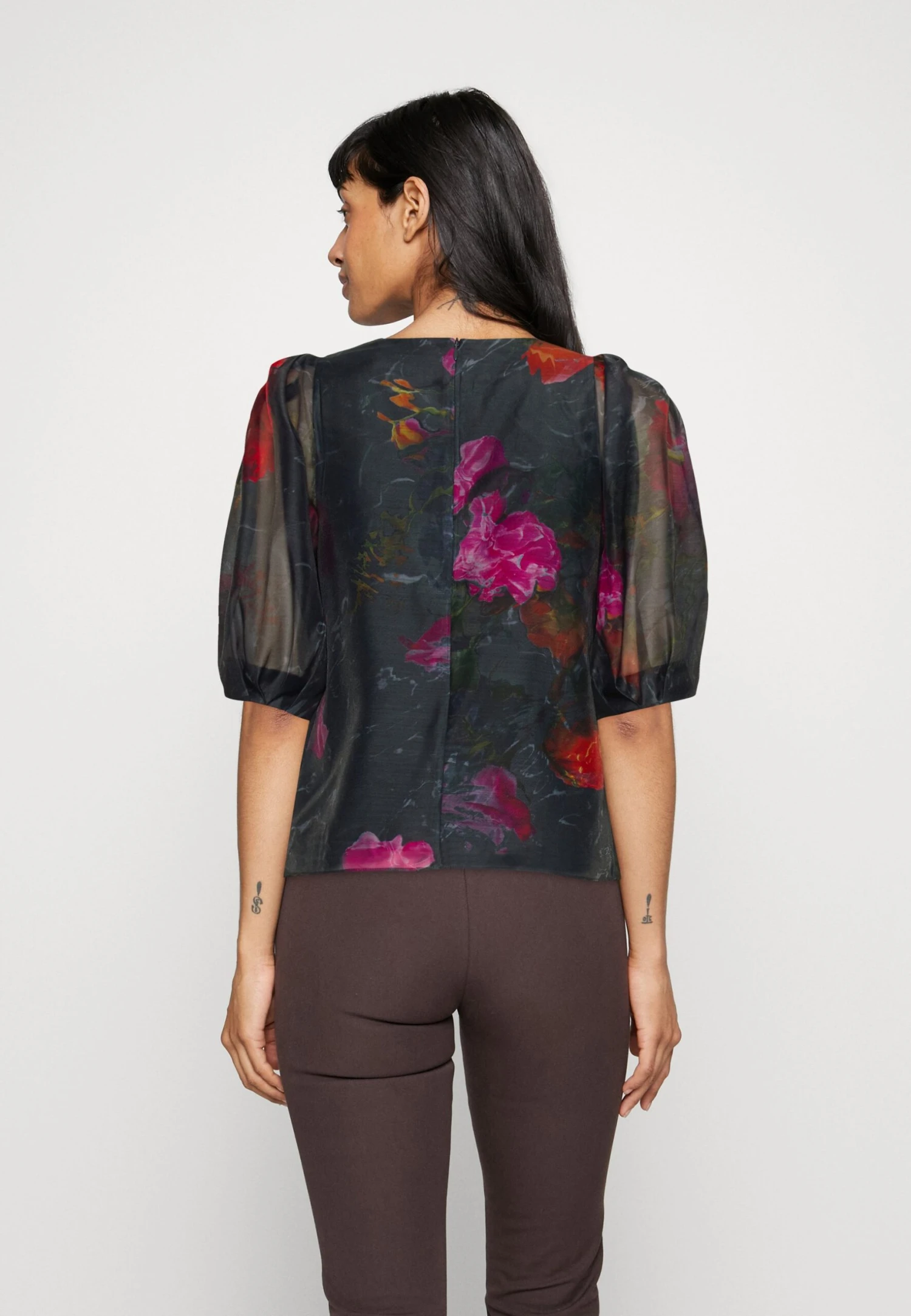 Ted Baker Ayymee - T-Shirt Print - Black 3 Ted Baker Ayymee - T-Shirt Print - Black - Afbeelding 3