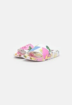 Ted Baker Azzyla - Muiltjes - White 8 Ted Baker Azzyla - Muiltjes - White -Ted Baker e1584fbdc5594c10b20a899a8c3c4d93
