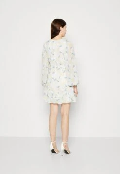 Ted Baker Suziiee - Cocktailjurk - Sky Blue 8 Ted Baker Suziiee - Cocktailjurk - Sky Blue -Ted Baker e42b4ba5402a49748ac8e086a56ef6f3