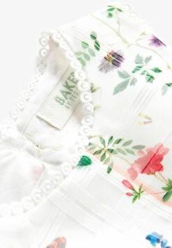 Standard - Jurk - White -Ted Baker e65485f6a70244ff81ae311db1a51cb0